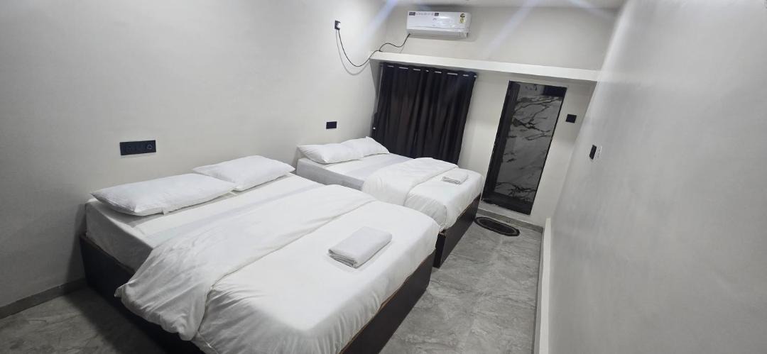 Photo of Bedroom in Tuljapur