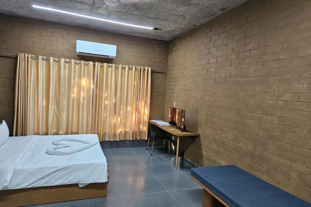 Photo of Bedroom in Junagadh