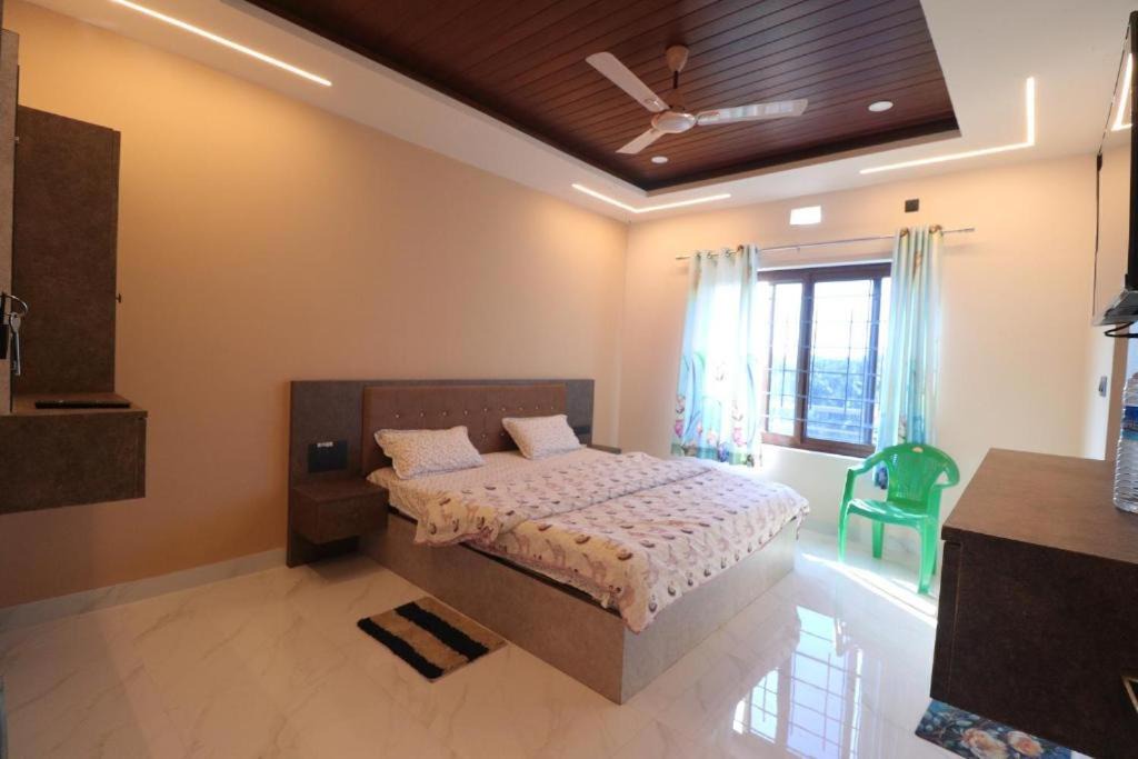 Photo of Bedroom in Sringeri