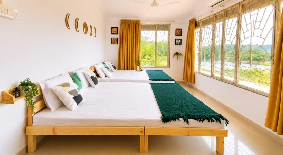 Photo of Bedroom in Pen