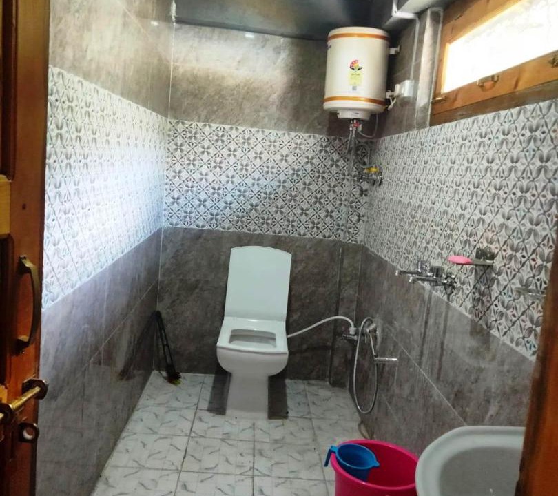 Photo of Bathroom in Yamunotri