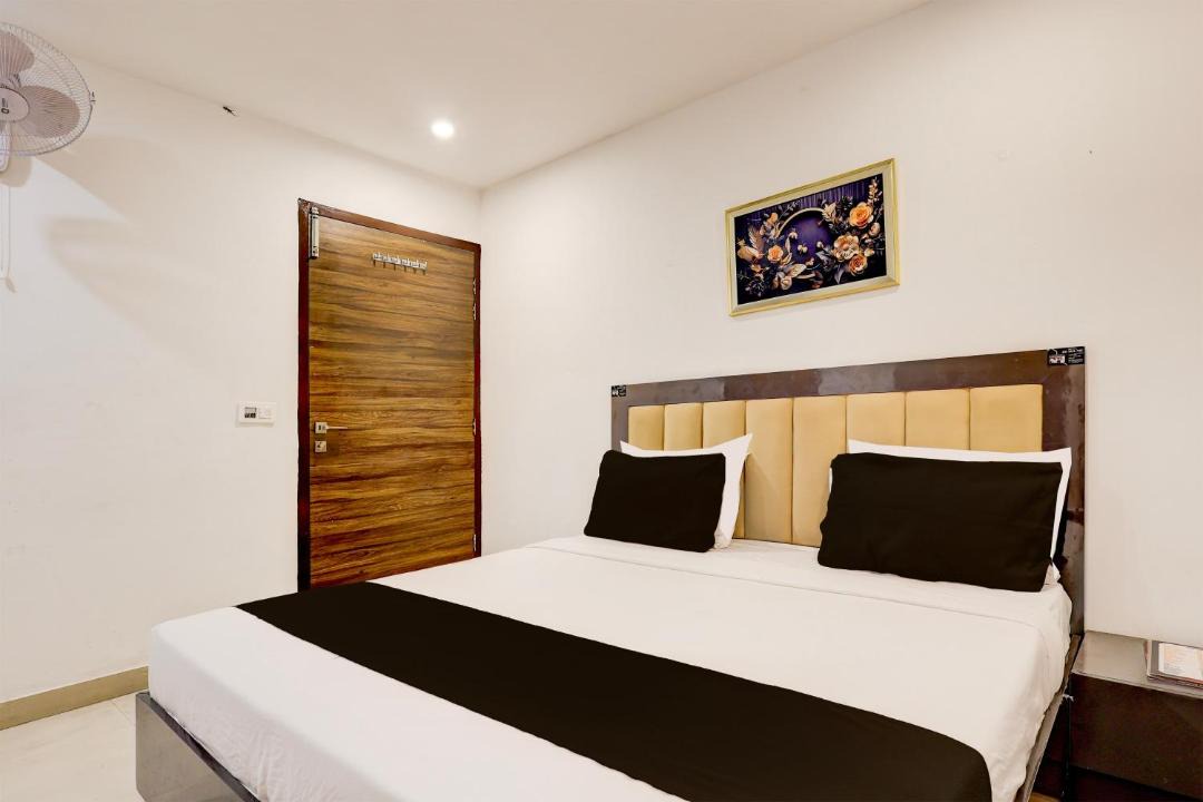 Photo of Bedroom in Rajpura