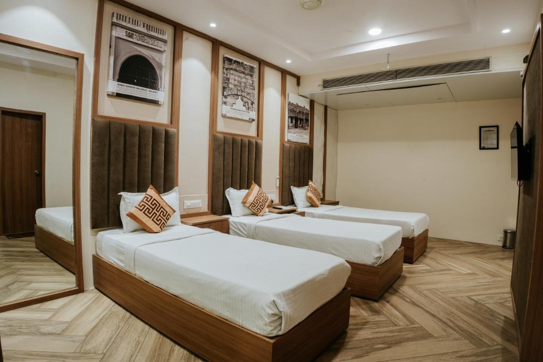Photo of Bedroom in Junagadh