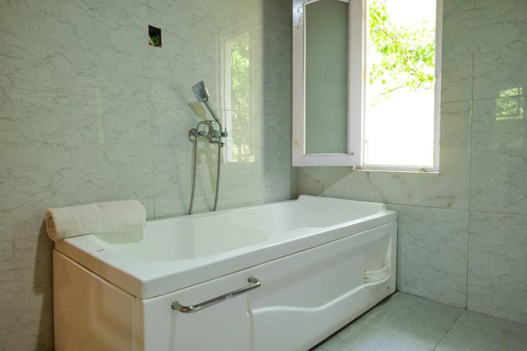 Photo of Bathroom in Banjar