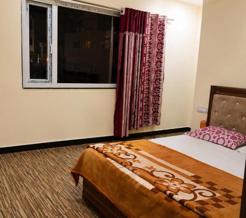 Photo of Bedroom in Pachmarhi