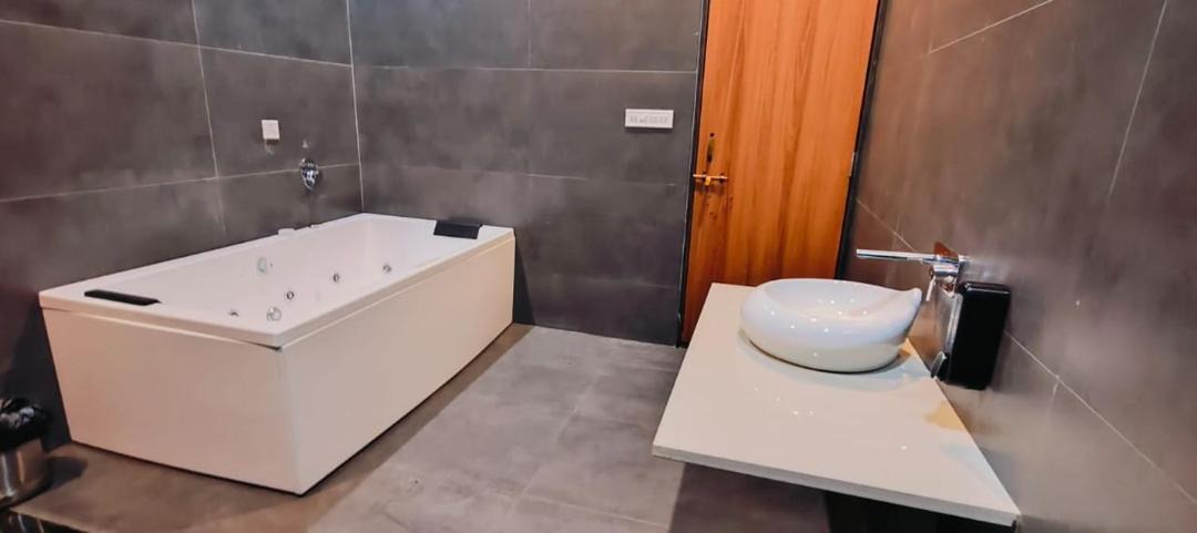 Photo of Bathroom in Khawasa