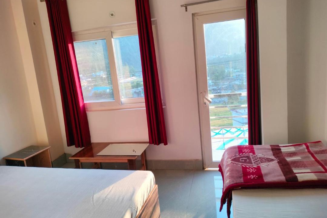 Photo of Bedroom in Uttarkashi