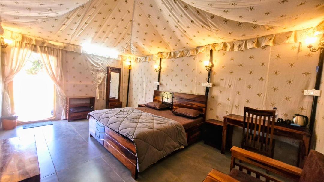 Photo of Bedroom in Trimbak