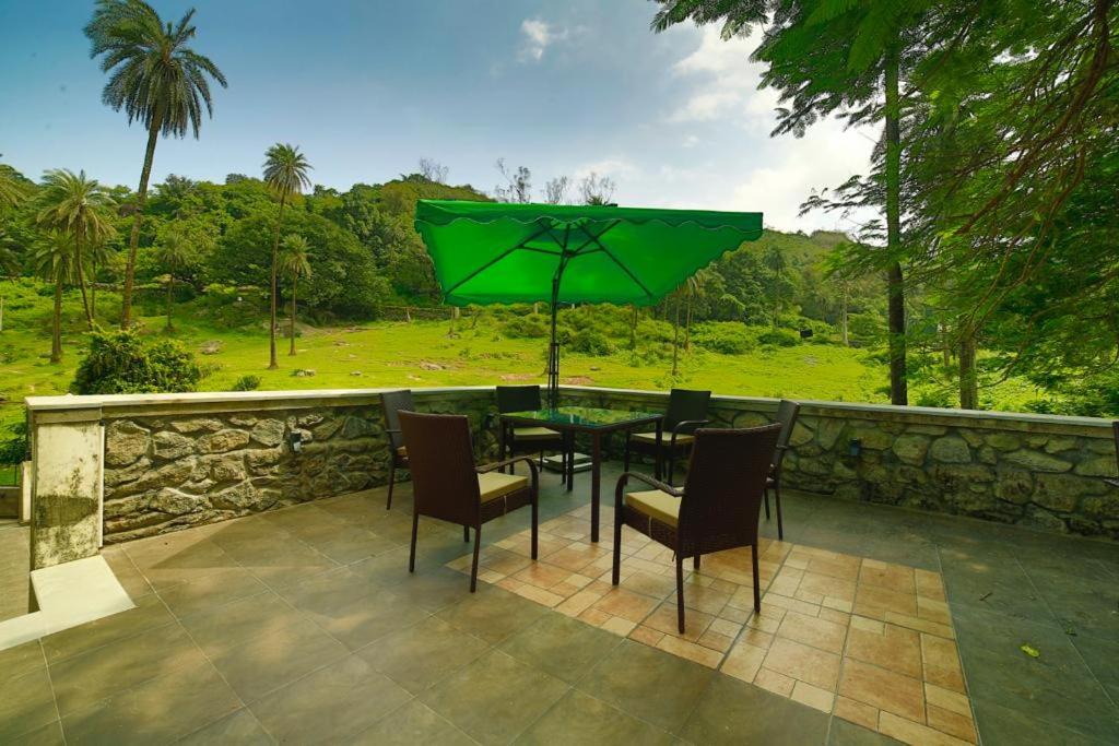 Photo of Patio Balcony in Mount Abu