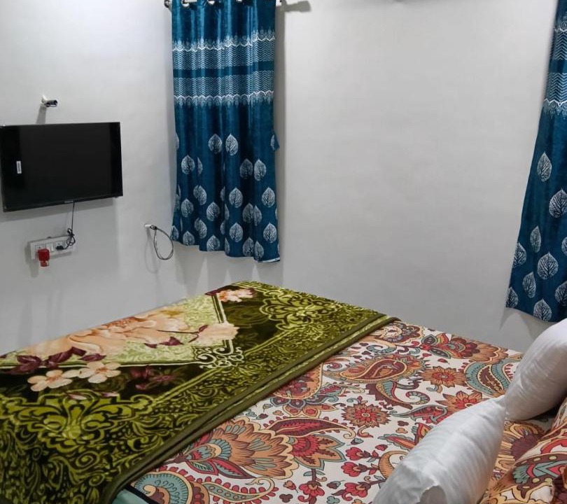 Photo of Bedroom in Manmad