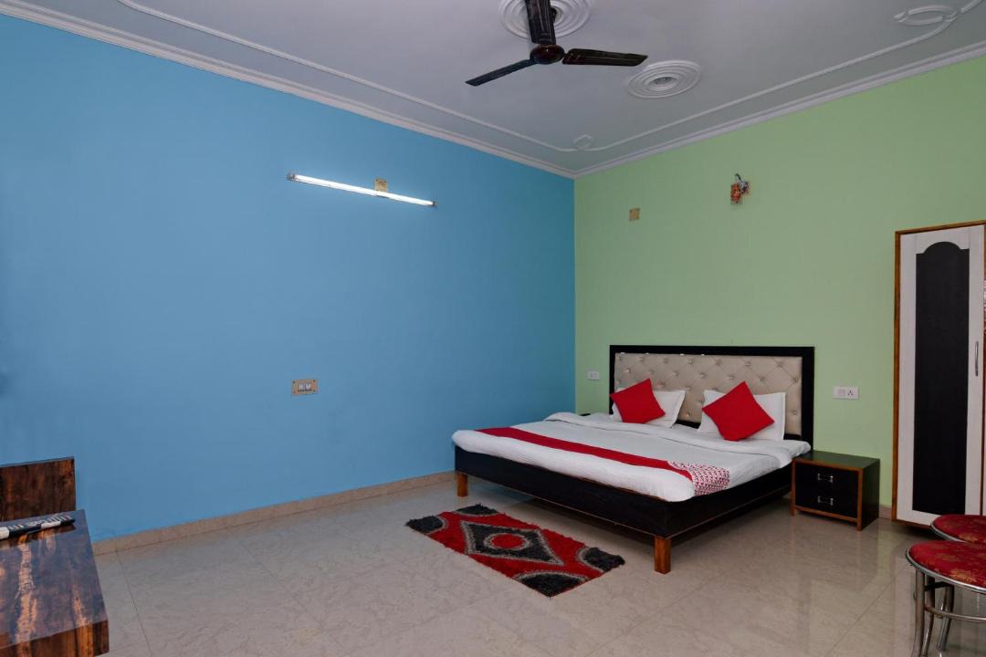 Photo of Bedroom in Sarnath