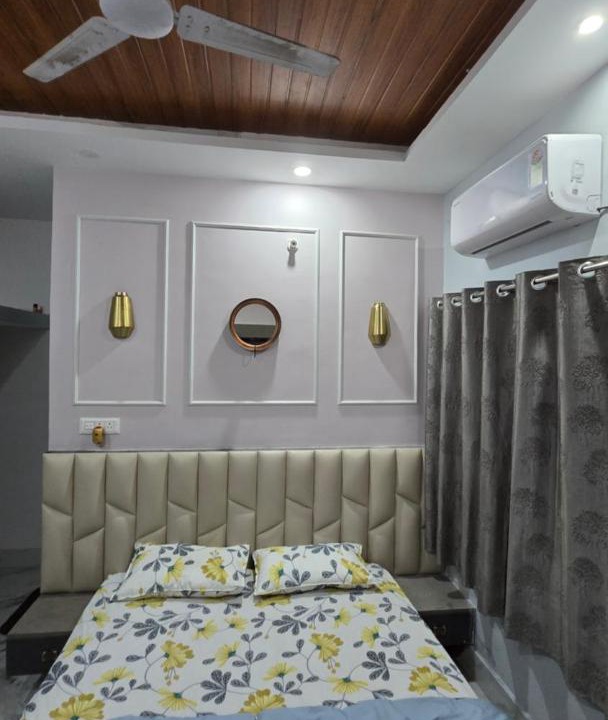 Photo of Bedroom in Deoghar