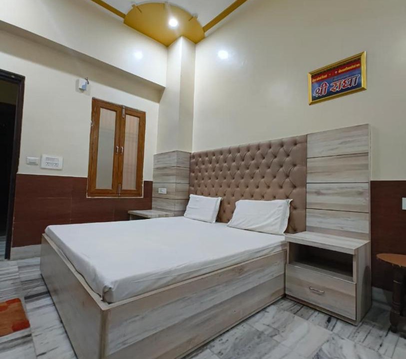 Photo of Bedroom in Govardhan