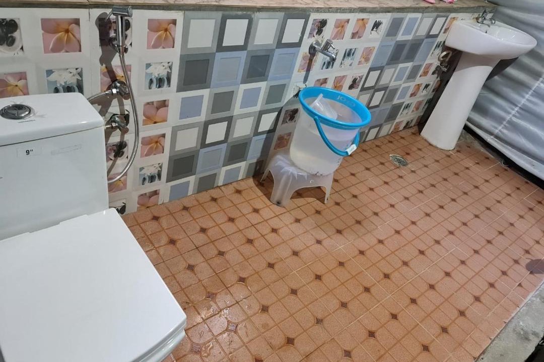 Photo of Bathroom in Dugalbitta
