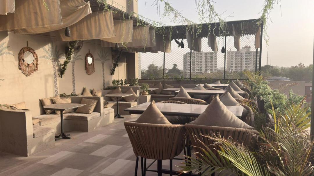 Photo of Patio Balcony in Taj Ganj