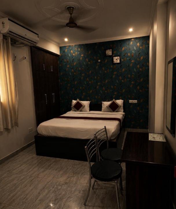 Photo of Bedroom in Danapur
