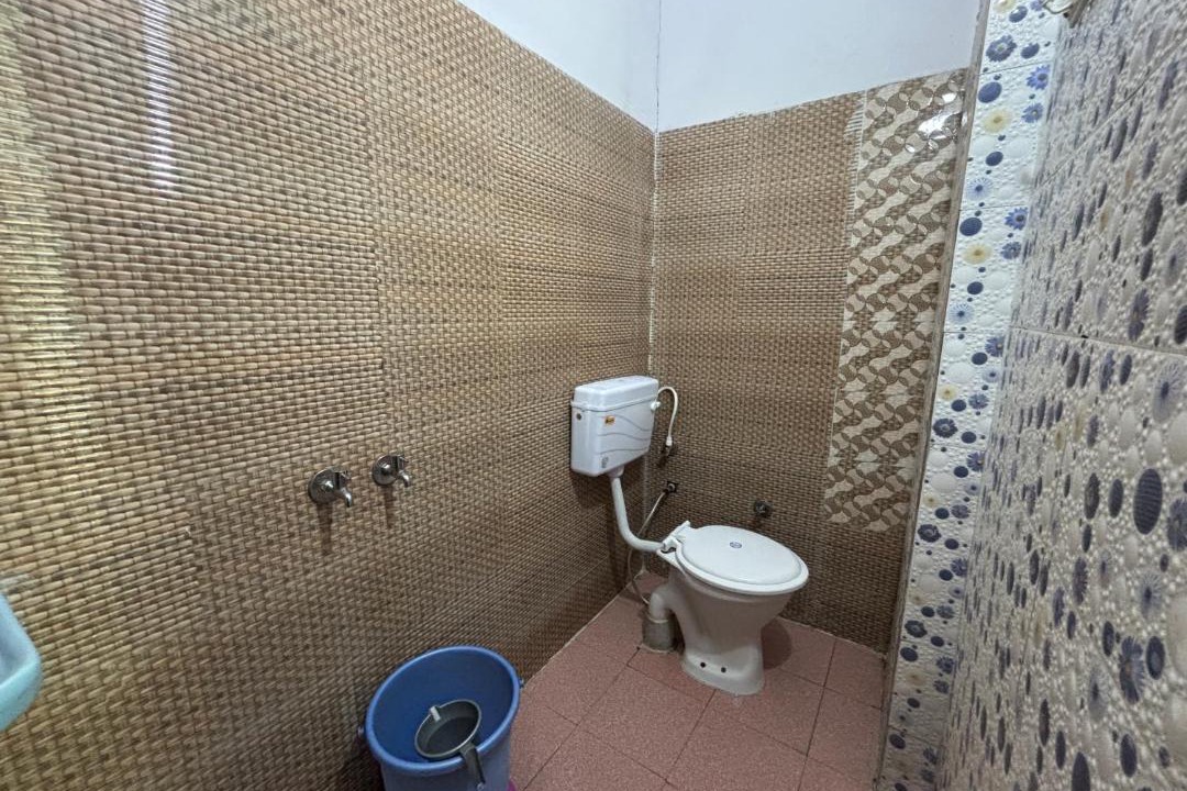 Photo of Bathroom in Uttarkashi