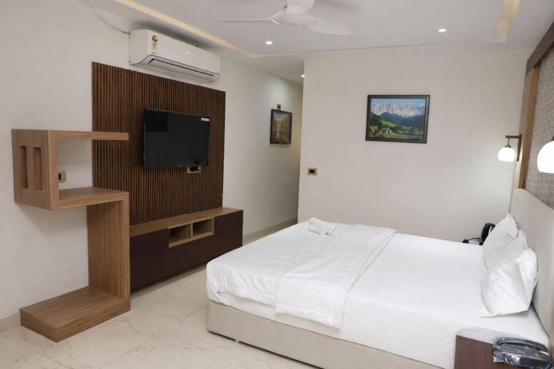 Photo of Bedroom in IMT Manesar