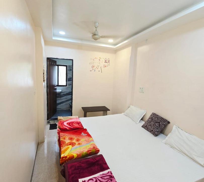 Photo of Bedroom in Omkareshwar
