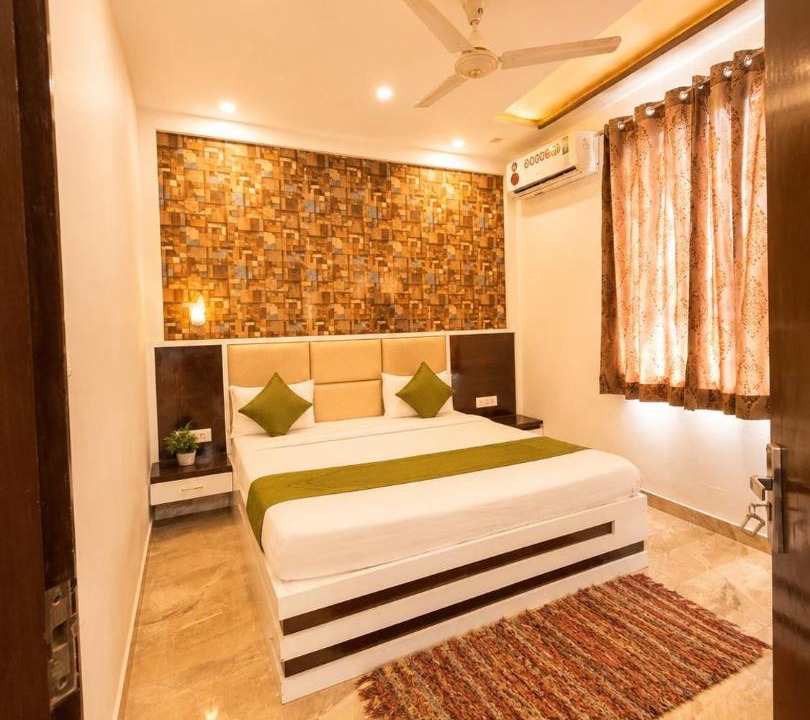 Photo of Bedroom in Taj Ganj