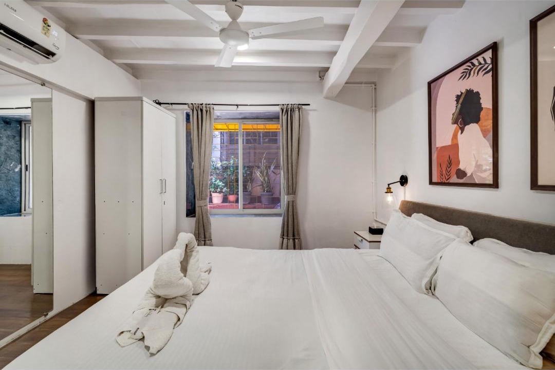 Photo of Bedroom in Pali Hill