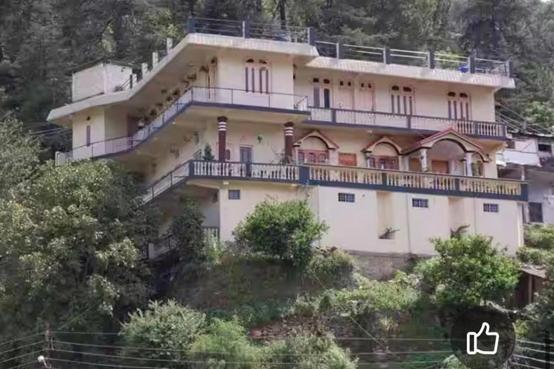 Photo of Others in Barkot