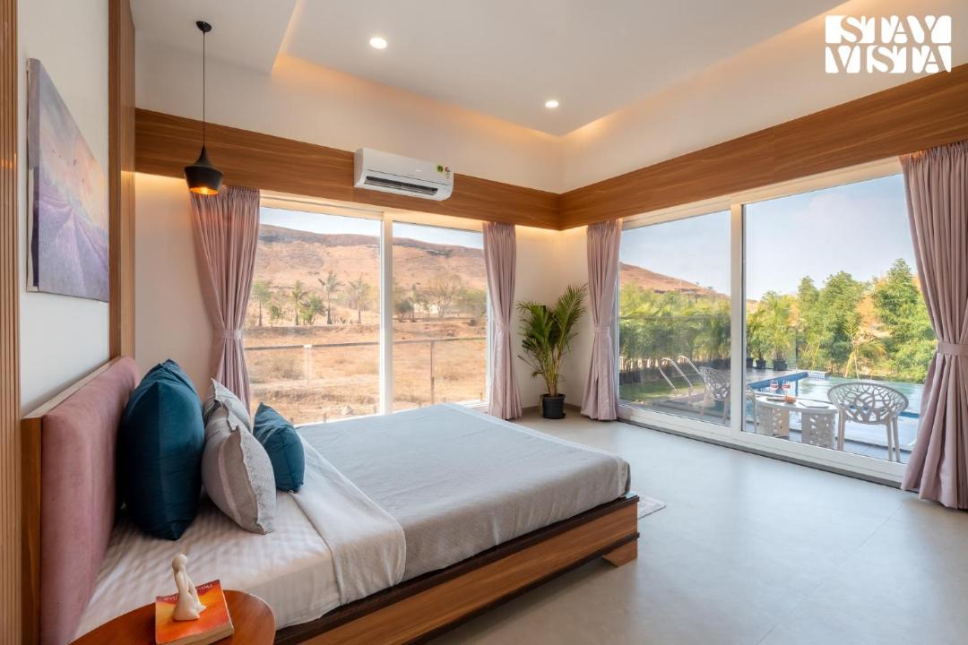 Photo of Bedroom in Igatpuri