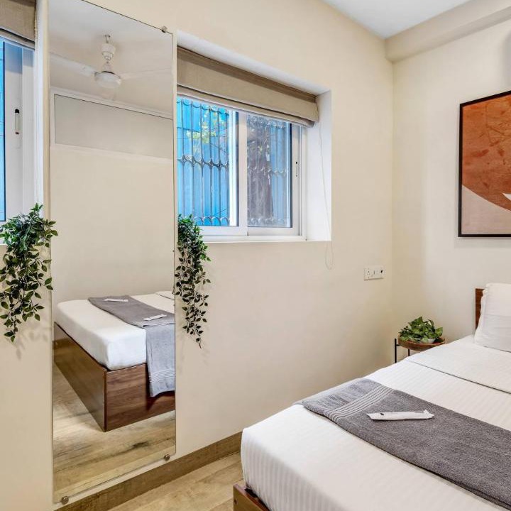 Photo of Bedroom in Pali Hill