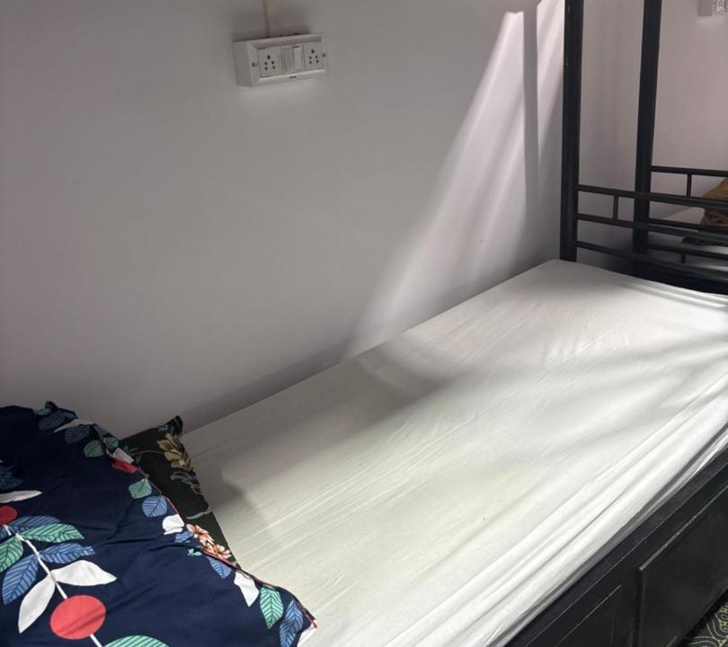 Photo of Bedroom in Malad West