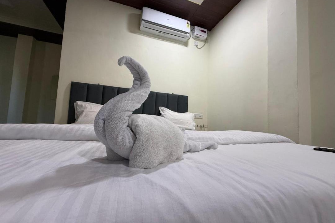 Photo of Bedroom in Diveagar