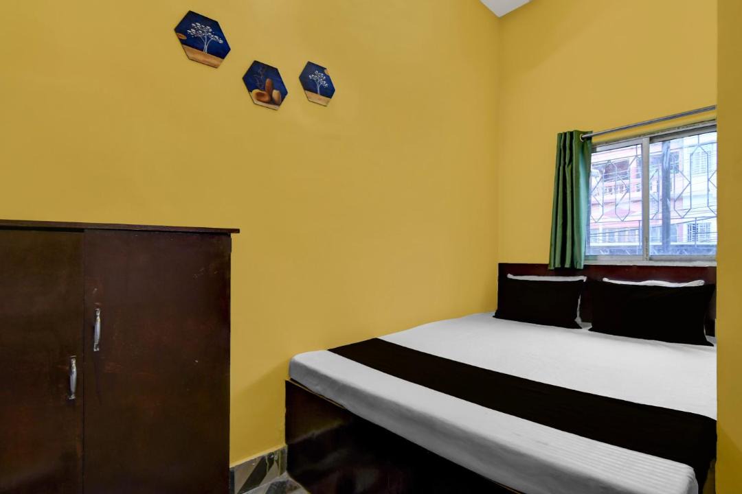 Photo of Bedroom in Madhyamgram