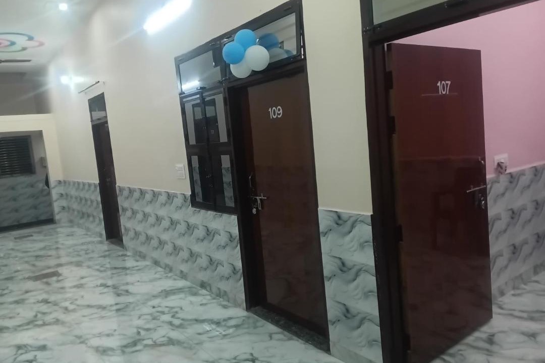 Photo of Bathroom in Mathura