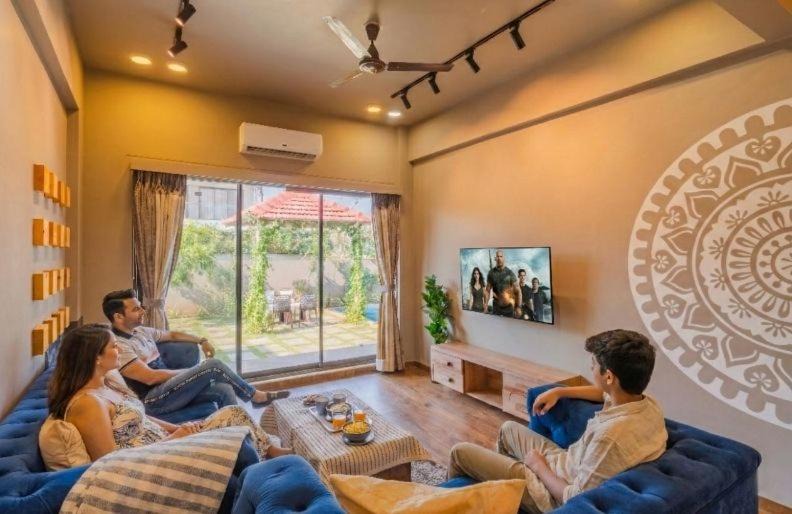 Photo of Livingroom in Karjat