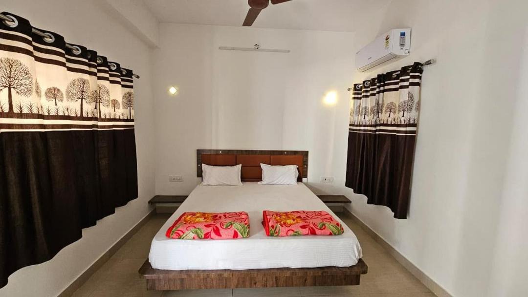 Photo of Others in Dwarka