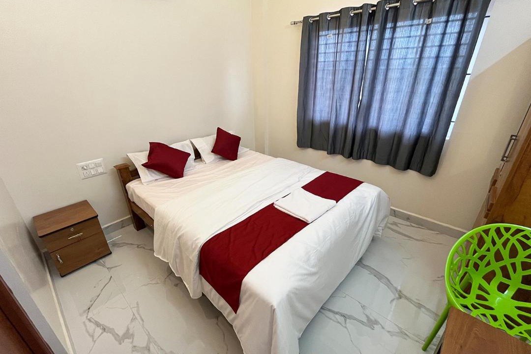 Photo of Bedroom in Murudeshwara