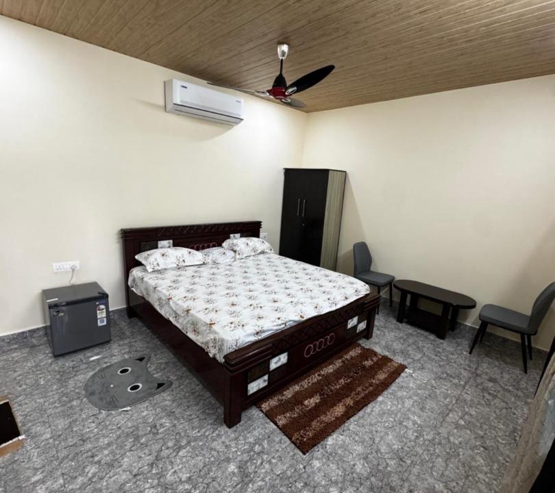 Photo of Bedroom in Antarvedi