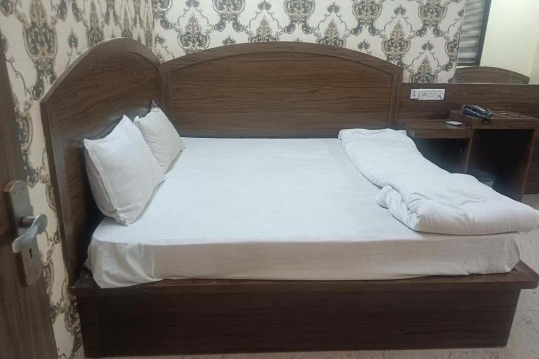 Photo of Bedroom in Jabalpur