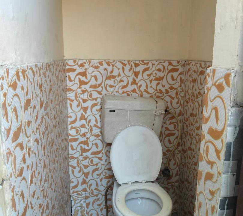 Photo of Bathroom in Hasanpur