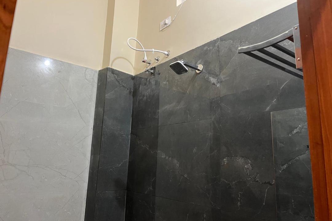 Photo of Bathroom in Ashta