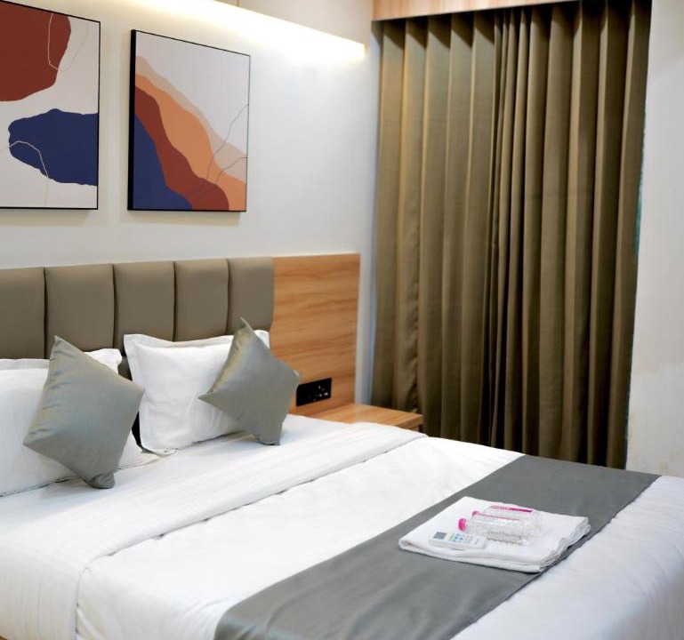 Photo of Bedroom in Navrangpura
