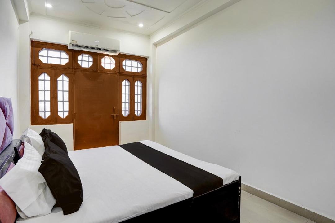 Photo of Bedroom in Aligarh