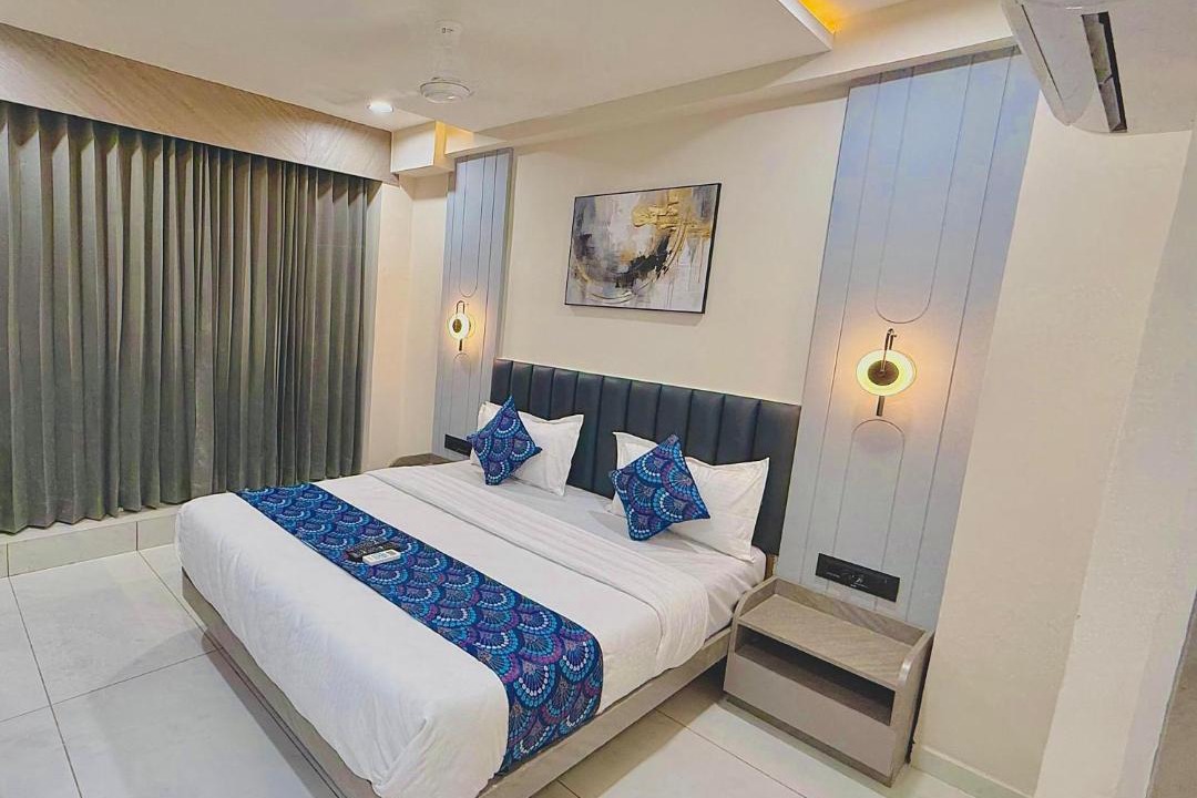 Photo of Bedroom in Navrangpura
