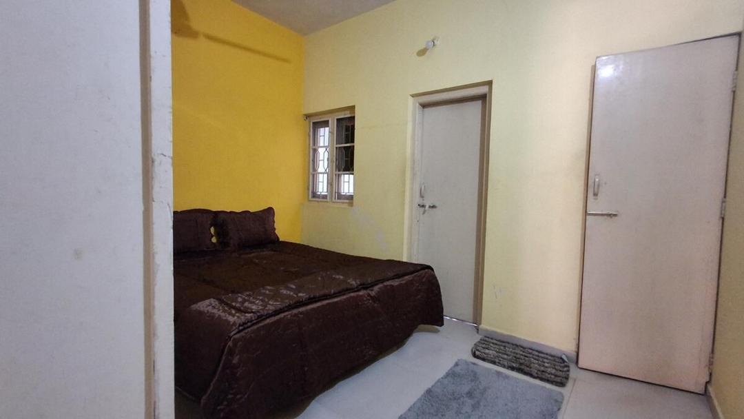 Photo of Bedroom in Rajkot