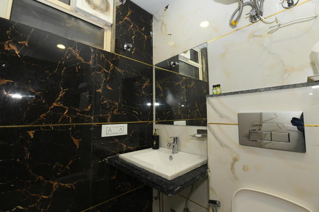 Photo of Bathroom in Khattalwada