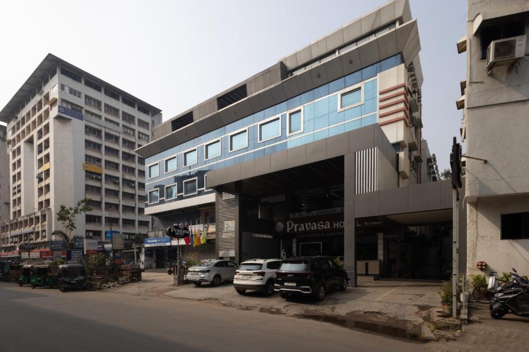 Photo of Buildings in Sayajiganj