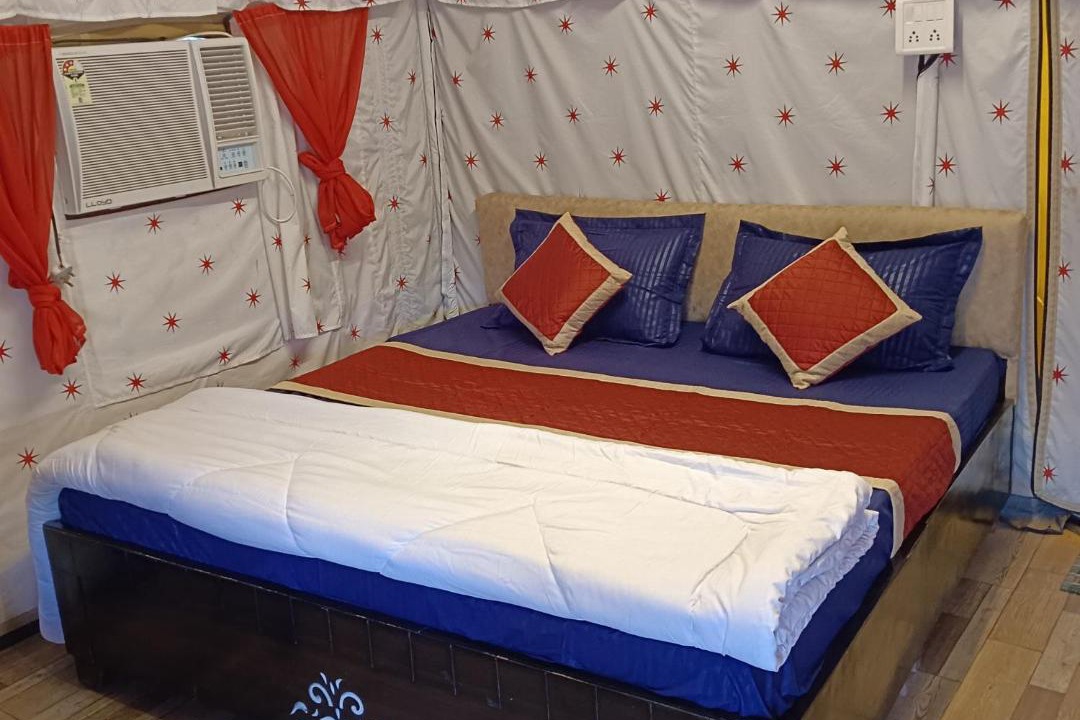 Photo of Bedroom in Jogiyana