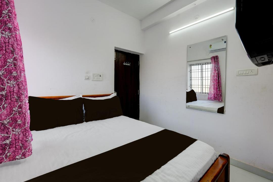 Photo of Bedroom in Medavakkam