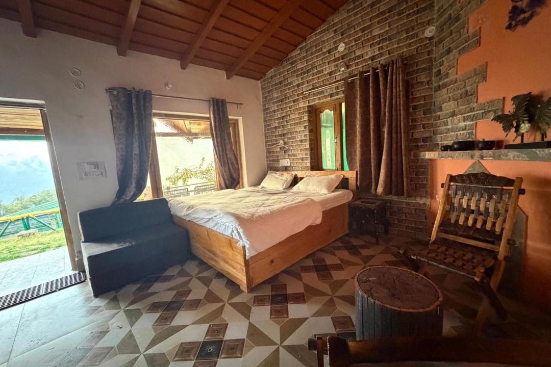 Photo of Bedroom in Mukteshwar