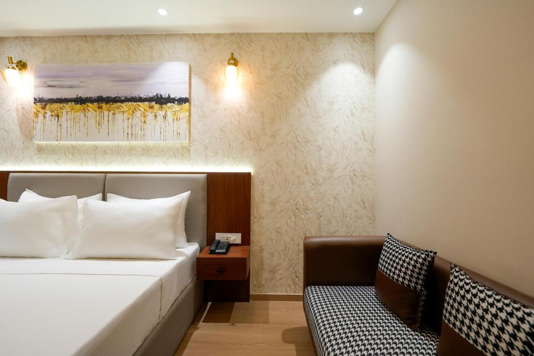 Photo of Bedroom in DLF Phase 3