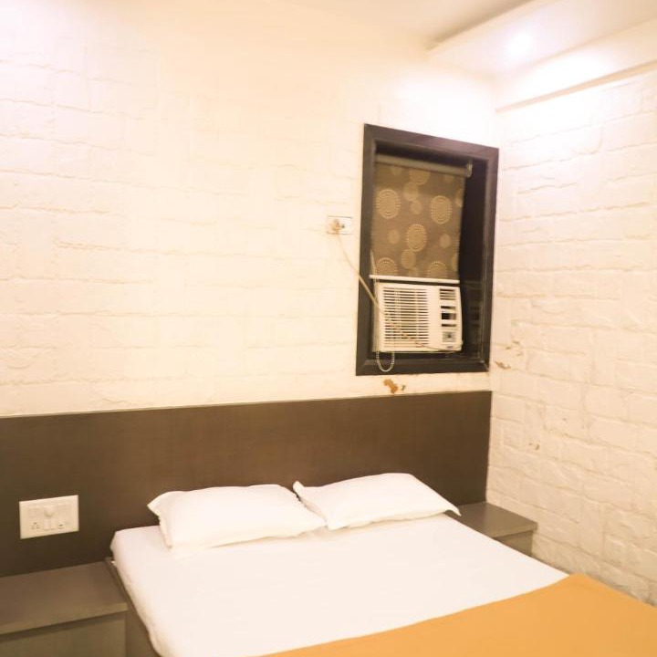 Photo of Bedroom in Thane West